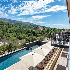 Sainte Victoire Hotel Vauvenargues